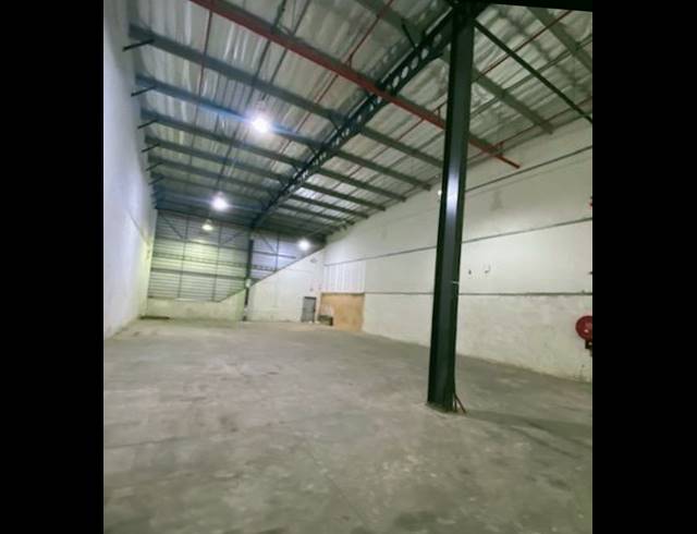 420M² WAREHOUSE TO LET IN BRIARDENE
